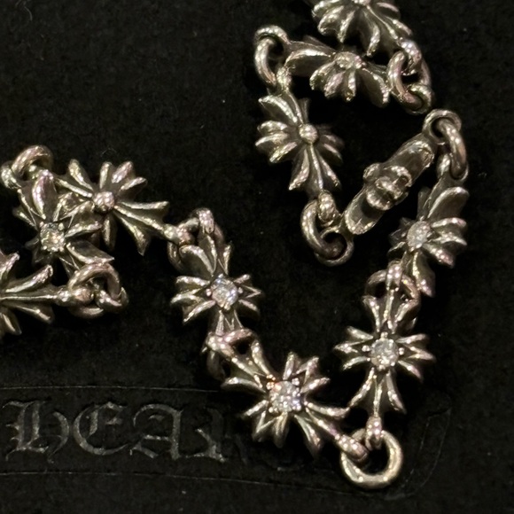 Chrome hearts tiny e bracelet with white sapphires - Picture 10 of 13